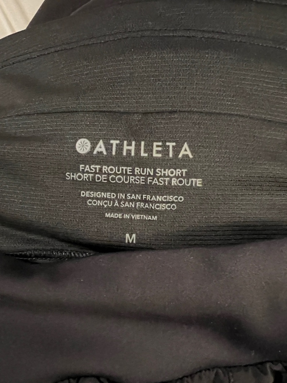 ATHLETA FAST ROUTE RUN SHORT - Picture 3 of 3
